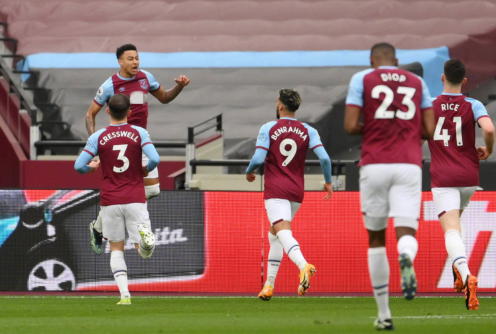 运动员应注 运动员应注